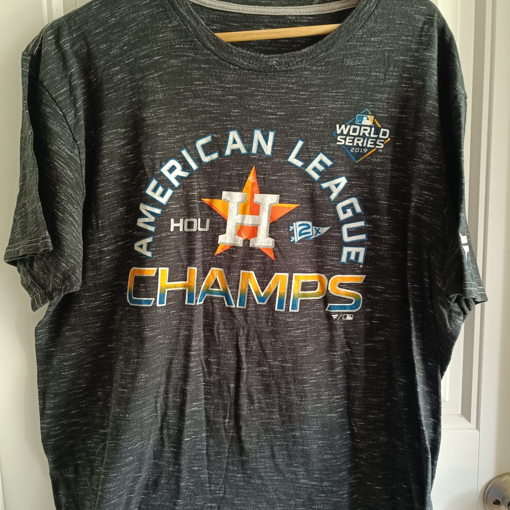 Large Fanatics Houston Astros American League MLB Mens World Series Champ Shirt